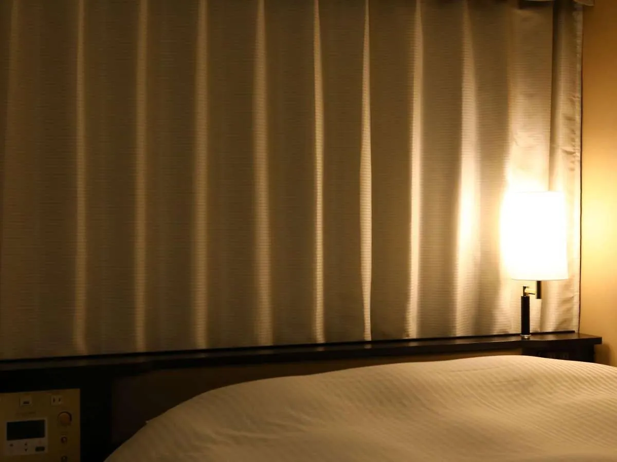 Apa Hotel Osaka Higobashi Ekimae 3*,